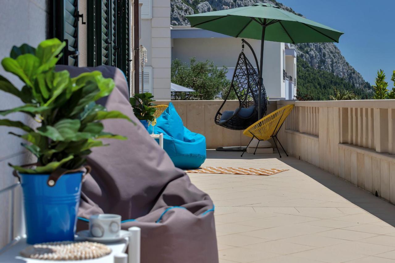 Villa Vesna With Heated Pool Макарска Экстерьер фото